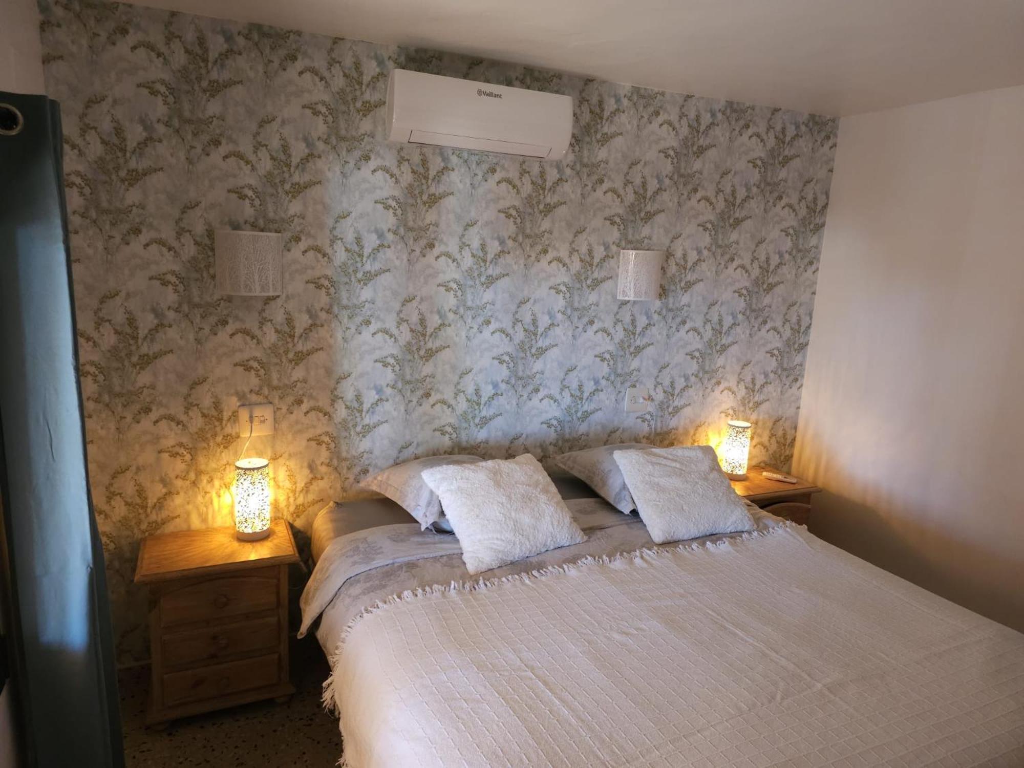 דירות Casa Veintiuno En Calp מראה חיצוני תמונה