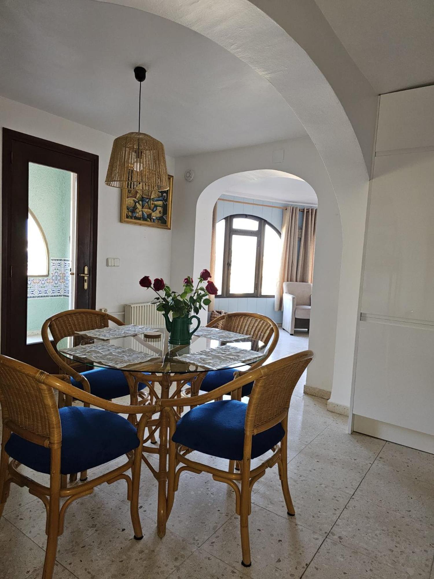 דירות Casa Veintiuno En Calp חדר תמונה